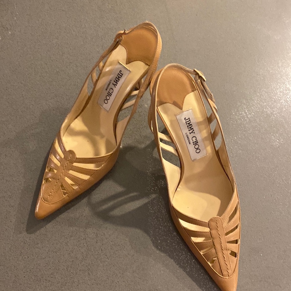 Jimmy Choo nude pumps